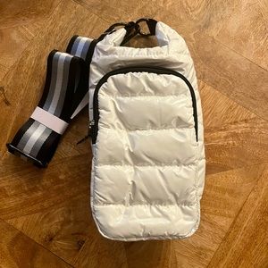 Wander Full Hydration Bag